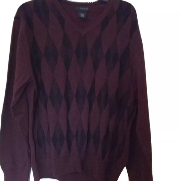 J. FERRAR ARGYLE VNECK SWEATER MAROON BURGUNDY AND BLACK ONLY WORN ONCE SZ L - Picture 1 of 3